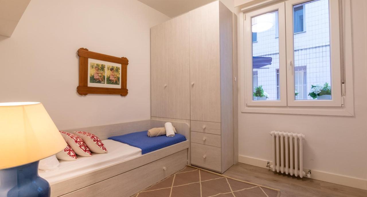 Bilbao Plaza Campuzano De Bilbao Suites, Elegante Y Centrico Dış mekan fotoğraf