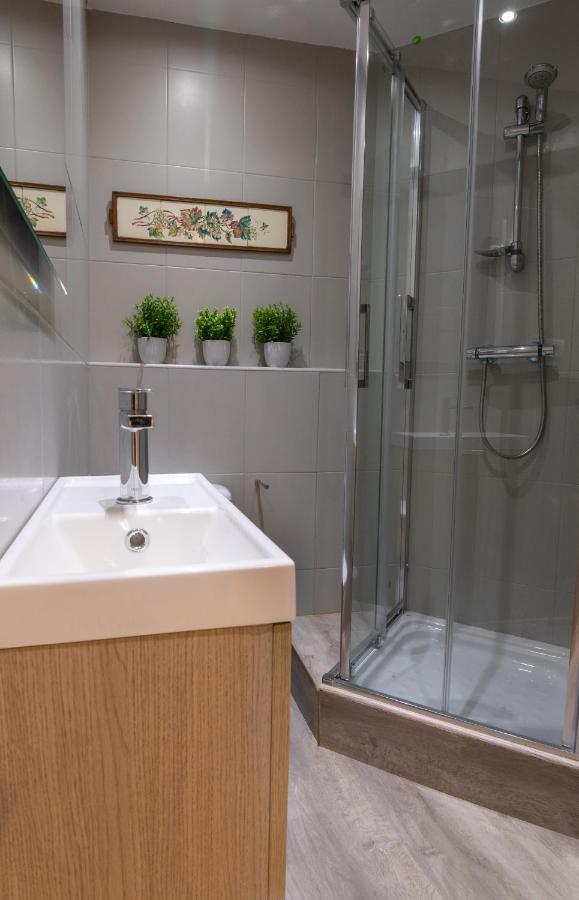 Bilbao Plaza Campuzano De Bilbao Suites, Elegante Y Centrico Dış mekan fotoğraf